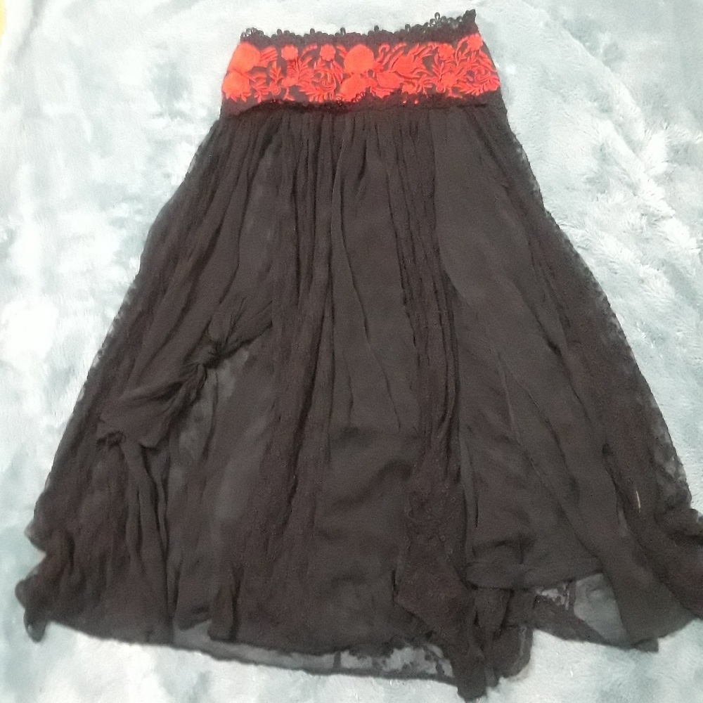 Skirt